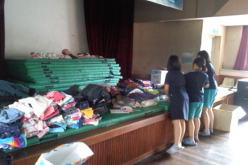 캄보디아로 사랑의 옷을... 캄보디아로 사랑의 옷을...