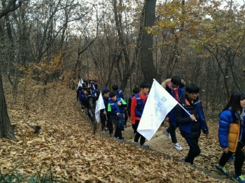 봉명고, 고3 수능 후 학생과 교직원이 함께하는 국토순례 다녀와 봉명고, 고3 수능 후 학생과 교직원이 함께하는 국토순례 다녀와