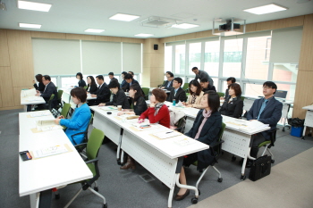 창조적 진로지원을 위한 진로교육 빗장 열다